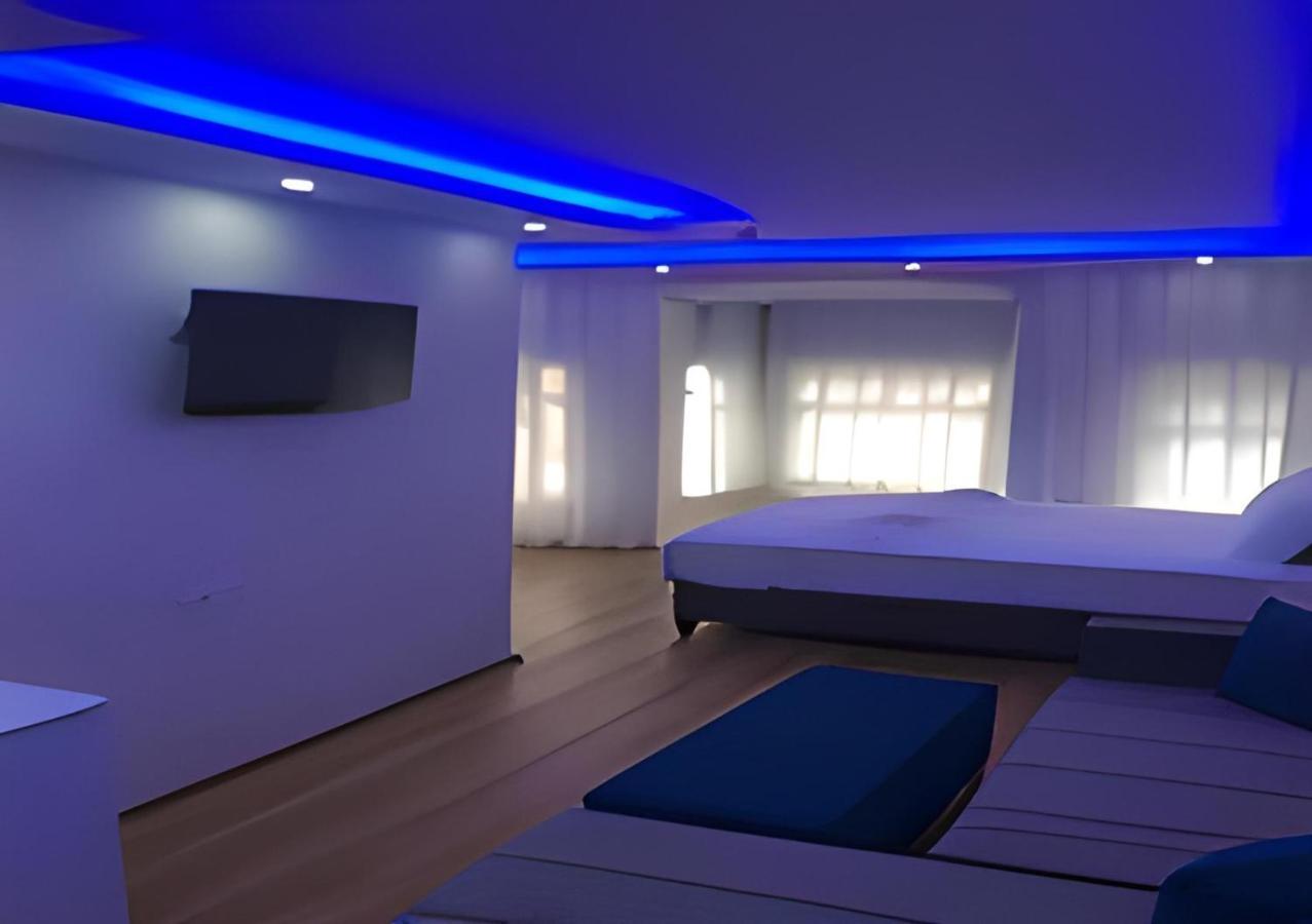 Blue Royal Hotel Истанбул Екстериор снимка